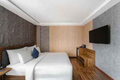 Deluxe-Doppelzimmer mit Fenster, kostenlose tägliche Minibar — KiN Hotel Thai Van Lung