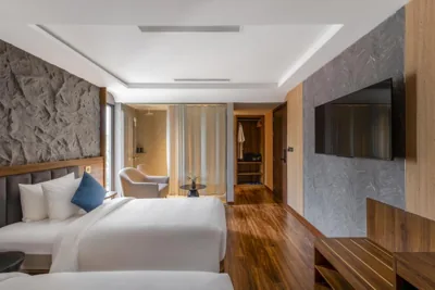Premier-Zweibettzimmer mit Stadtblick, kostenlose tägliche Minibar — KiN Hotel Thai Van Lung